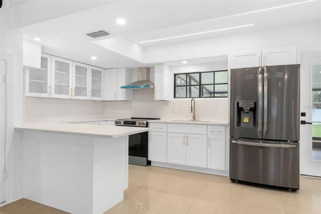 4221 GREENFERN DRIVE, Orlando, FL 32810
