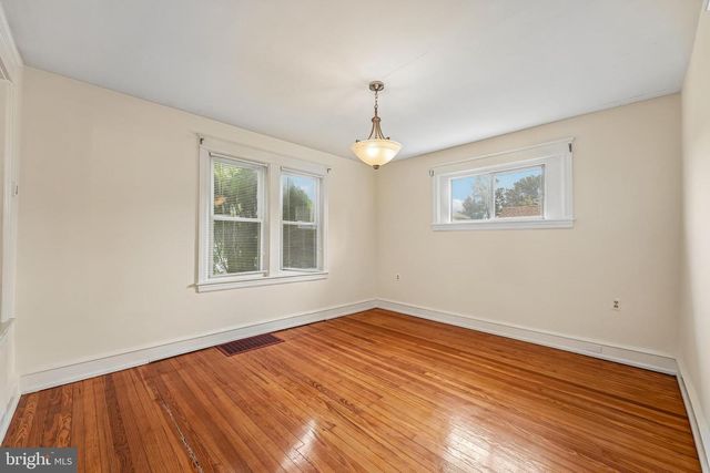 6902 IRVING AVE, Pennsauken, NJ 08109
