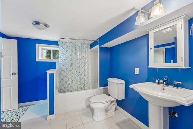 6902 IRVING AVE, Pennsauken, NJ 08109