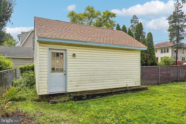 6902 IRVING AVE, Pennsauken, NJ 08109