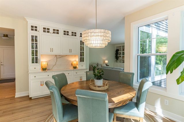 1866 Stratford Lane, Grand Rapids, MI 49534