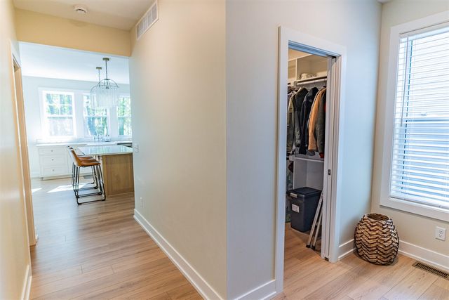 1866 Stratford Lane, Grand Rapids, MI 49534