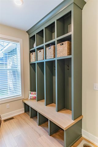 1866 Stratford Lane, Grand Rapids, MI 49534