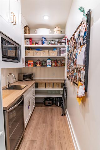 1866 Stratford Lane, Grand Rapids, MI 49534