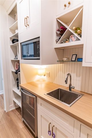 1866 Stratford Lane, Grand Rapids, MI 49534