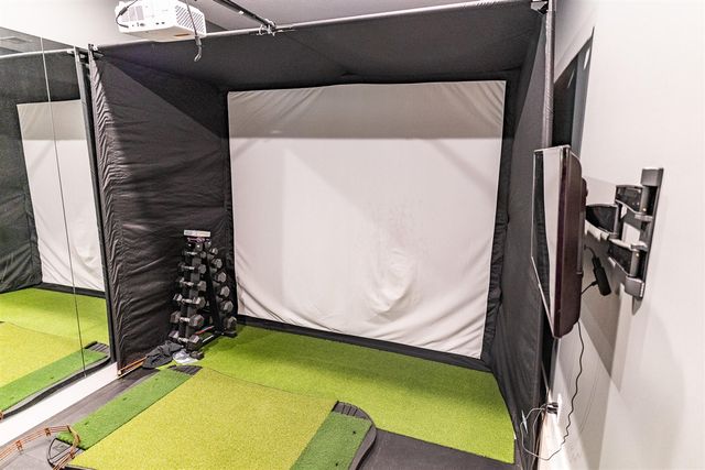 1866 Stratford Lane, Grand Rapids, MI 49534