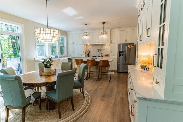 1866 Stratford Lane, Grand Rapids, MI 49534