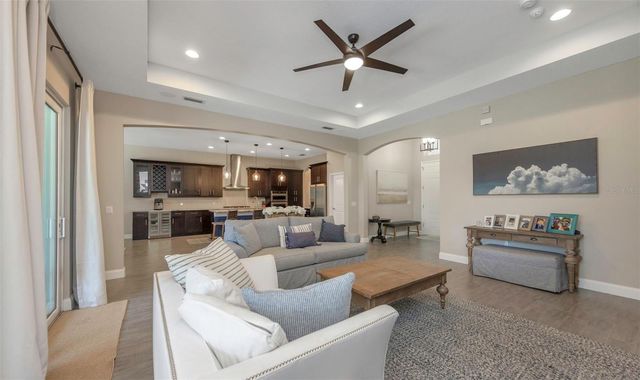 5925 MOHR ROAD, Tampa, FL 33615