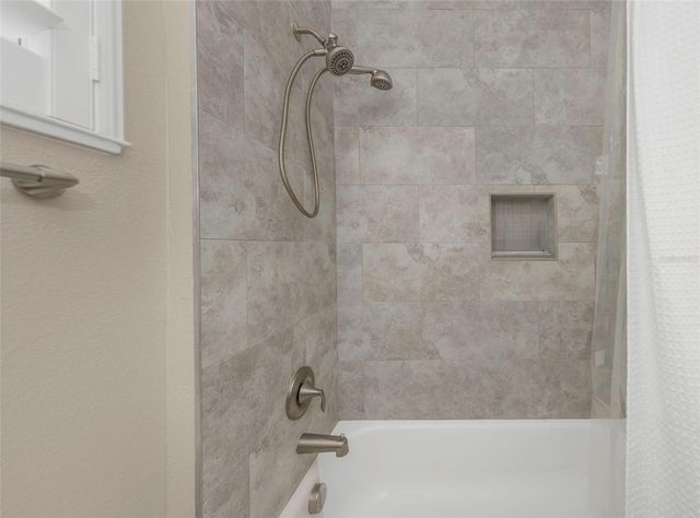 5925 MOHR ROAD, Tampa, FL 33615