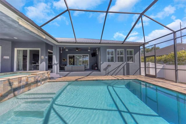 5925 MOHR ROAD, Tampa, FL 33615