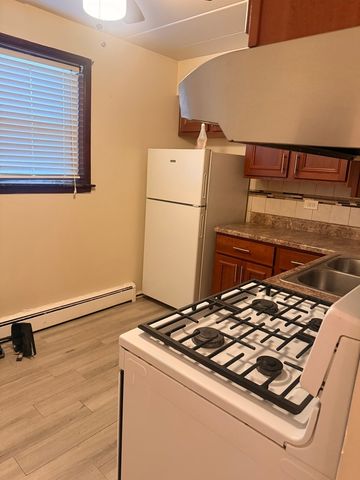12549 S Marshfield Avenue 1E, Calumet Park, IL 60827