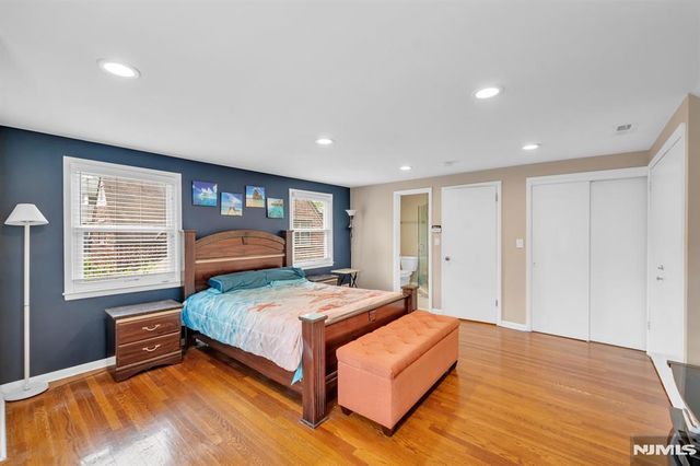 550 Englewood Avenue, Teaneck, NJ 07666
