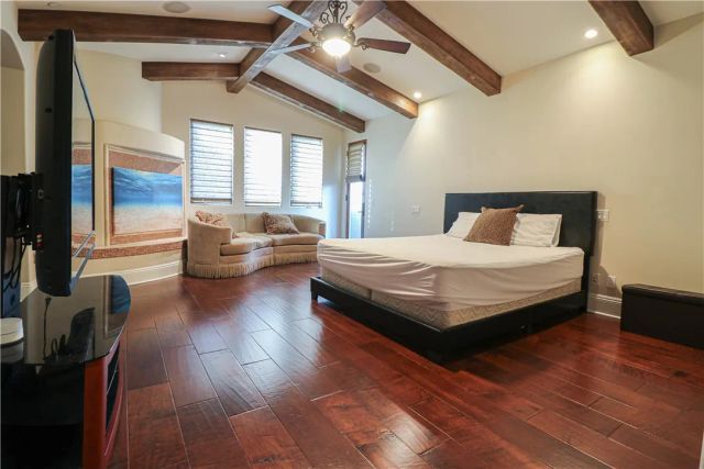 1119 Pine, Huntington Beach, CA 92648