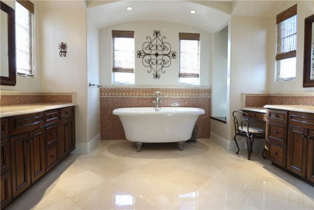 1119 Pine, Huntington Beach, CA 92648