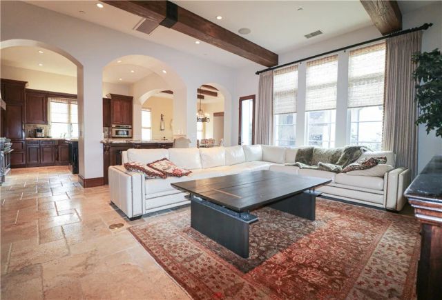 1119 Pine, Huntington Beach, CA 92648