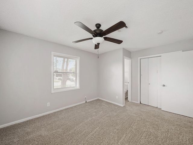 3006 14th Avenue N, Texas City, TX 77590