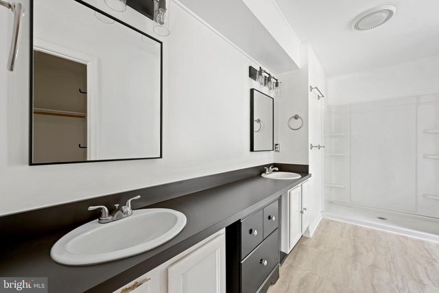 12 ROBERTS RD, Lewes, DE 19958