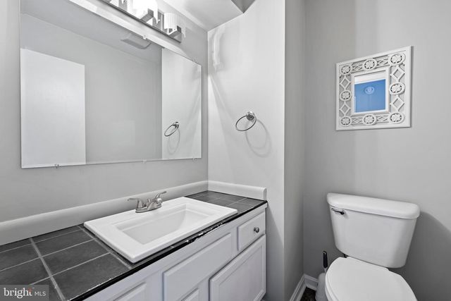 12 ROBERTS RD, Lewes, DE 19958