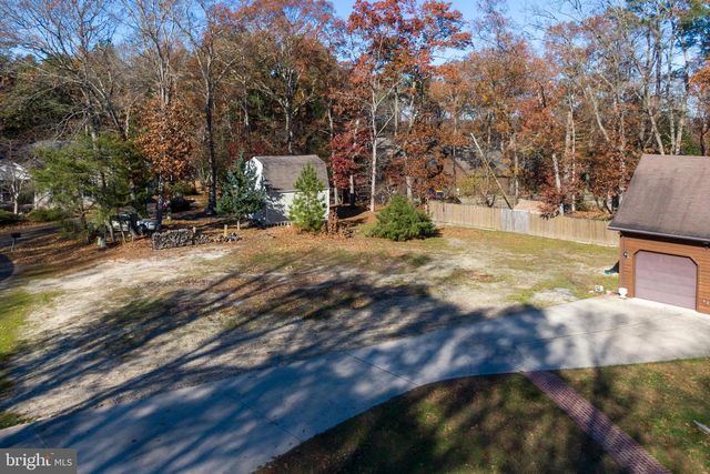 12 ROBERTS RD, Lewes, DE 19958