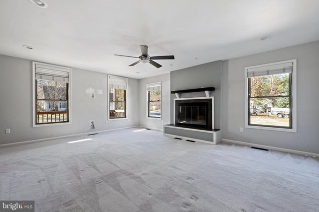 12 ROBERTS RD, Lewes, DE 19958