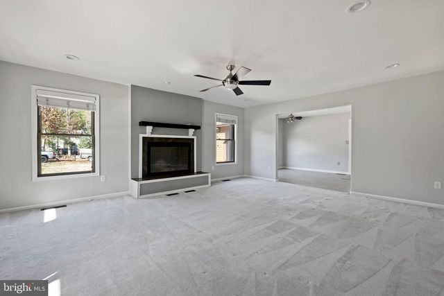 12 ROBERTS RD, Lewes, DE 19958