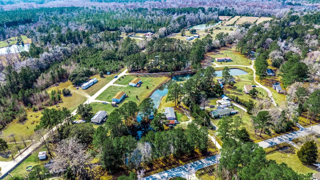 2780 Lees Landing Circle, Conway, SC 29526