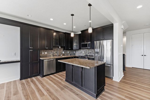 12067 84th Avenue N, Maple Grove, MN 55369
