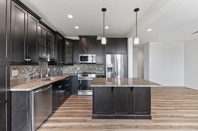 12067 84th Avenue N, Maple Grove, MN 55369