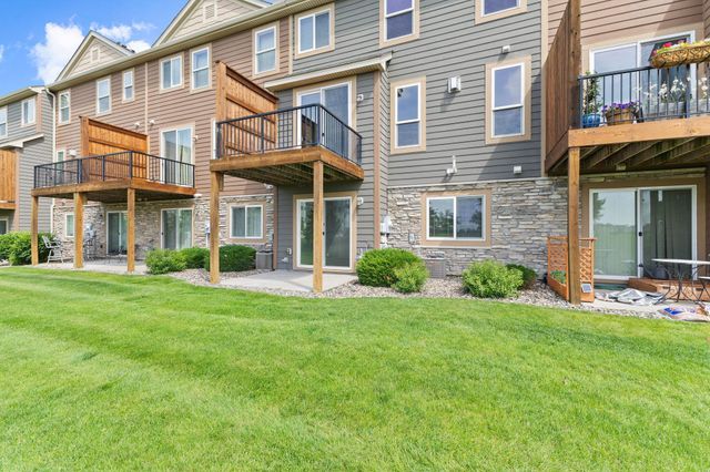 12067 84th Avenue N, Maple Grove, MN 55369