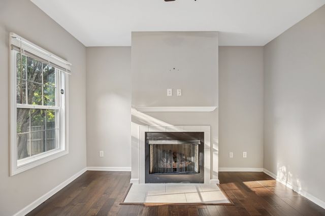 1864 Red Fox Trl, Clarksville, TN 37042