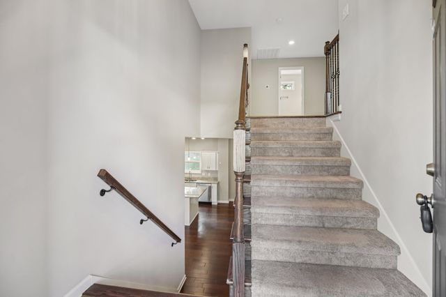 1864 Red Fox Trl, Clarksville, TN 37042