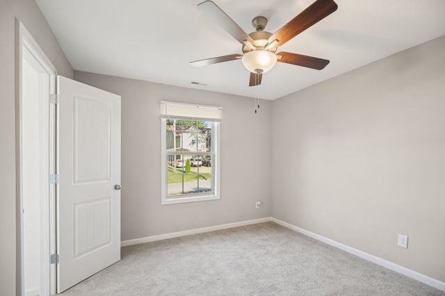 1864 Red Fox Trl, Clarksville, TN 37042