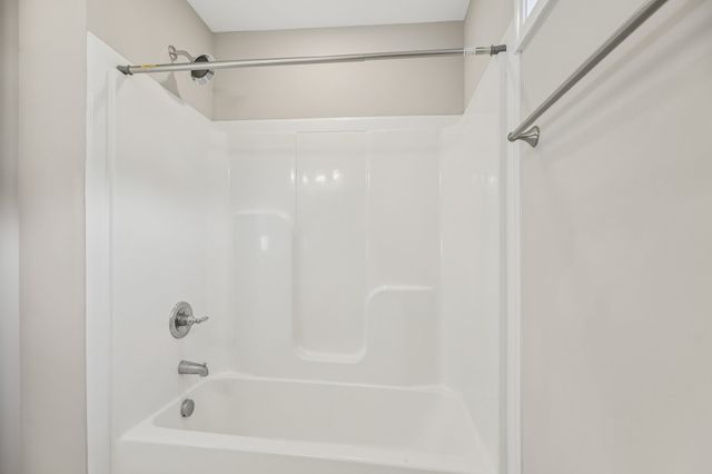 1864 Red Fox Trl, Clarksville, TN 37042