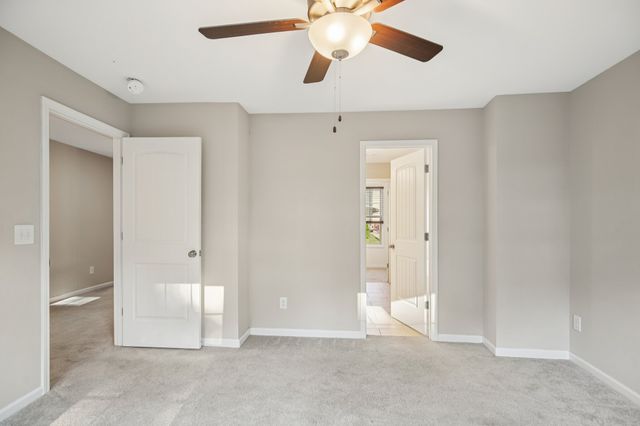 1864 Red Fox Trl, Clarksville, TN 37042