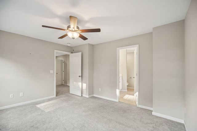 1864 Red Fox Trl, Clarksville, TN 37042