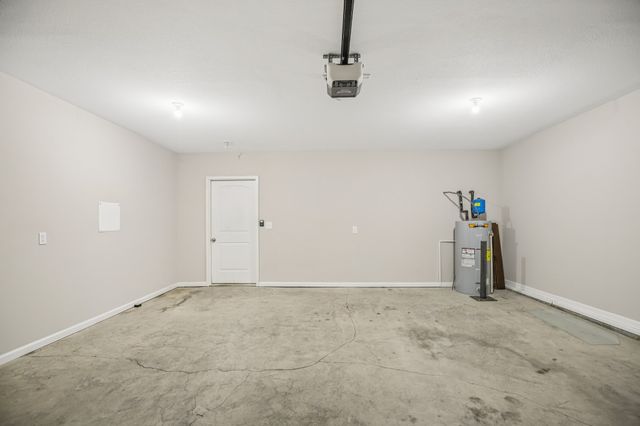 1864 Red Fox Trl, Clarksville, TN 37042