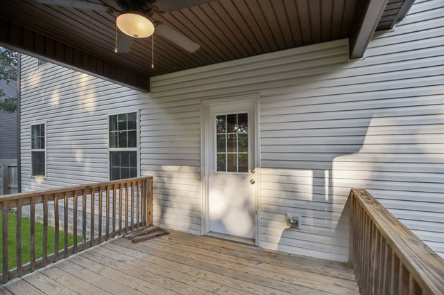 1864 Red Fox Trl, Clarksville, TN 37042