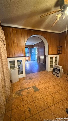 906 Canton, San Antonio, TX 78202