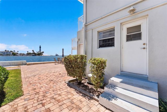 2508 Bay Dr 112, Pompano Beach, FL 33062