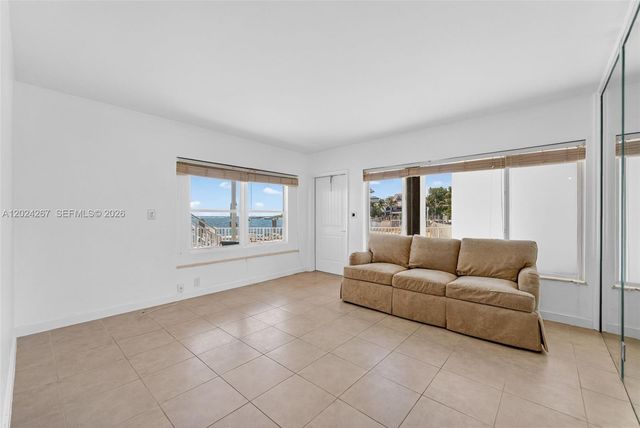 2508 Bay Dr 112, Pompano Beach, FL 33062
