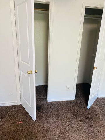 6320 Midway Road B, Springtown, TX 76082