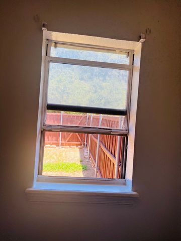 6320 Midway Road B, Springtown, TX 76082