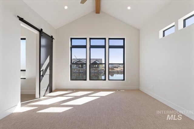 531 Midpoint Ave, Middleton, ID 83544