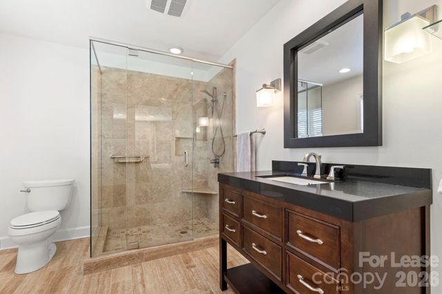 4442 Huntscroft Lane, Charlotte, NC 28226