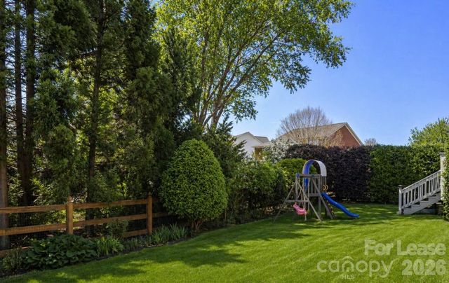 4442 Huntscroft Lane, Charlotte, NC 28226