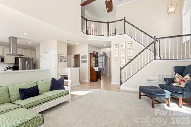 4442 Huntscroft Lane, Charlotte, NC 28226