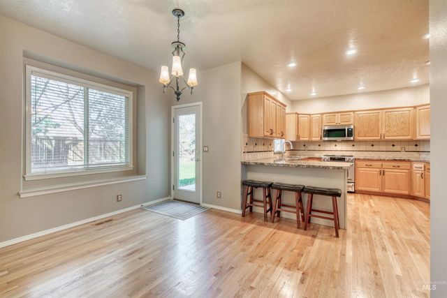 4259 N Waterloo Ave, Boise, ID 83713