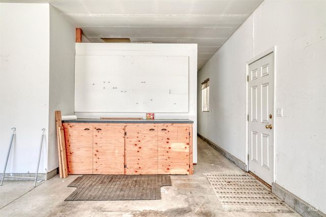 4259 N Waterloo Ave, Boise, ID 83713