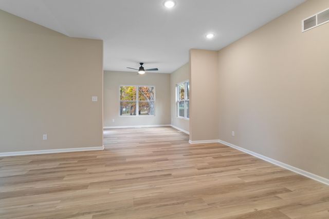 717 Druim Trail, Crown Point, IN 46307