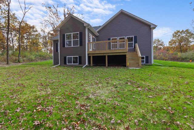 717 Druim Trail, Crown Point, IN 46307